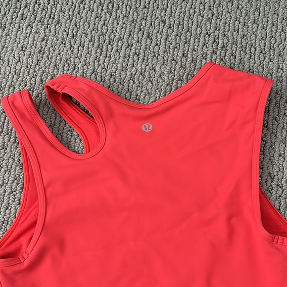 LULULEMON Cropped tank - Picture 2 of 4